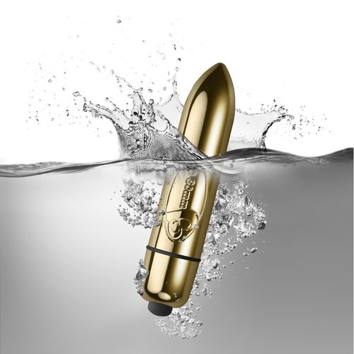 Bala Tease n Please Rocks-Off dans l'eau
